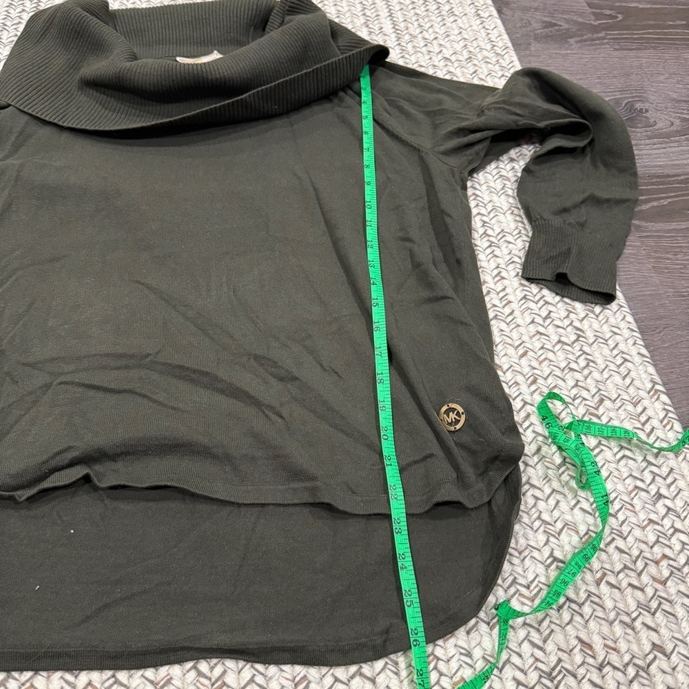Michael Kors Green Off The Shoulder Sweater - Picture 8 of 8
